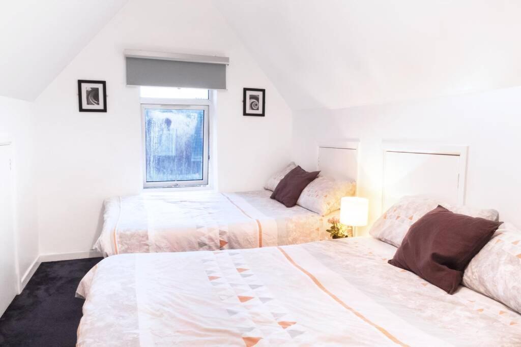 Apartment Up To 9 Close To Centre, Big Tv And Wifi Cardiff Exterior photo